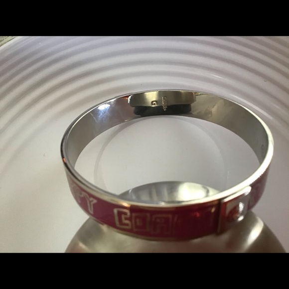 👑 Coach Poppy Bangle Bracelet - Picture 8 of 9